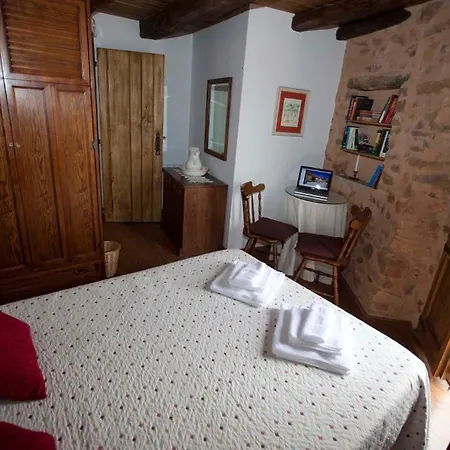 Casa Rural Las Aguedas * Murias de Rechivaldo