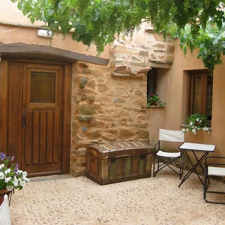 Casa Rural Las Aguedas * Murias de Rechivaldo