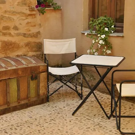 Casa Rural Las Aguedas * Murias de Rechivaldo