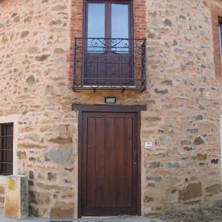 Casa Rural Las Aguedas * Murias de Rechivaldo