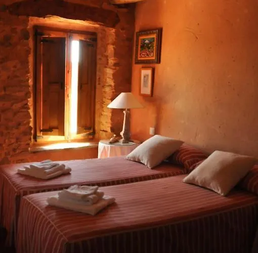 Casa Rural Las Aguedas Country house *